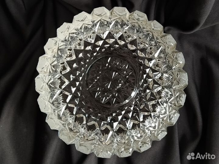 Хрустальные вазы с мельхиоровым ободком, СССР