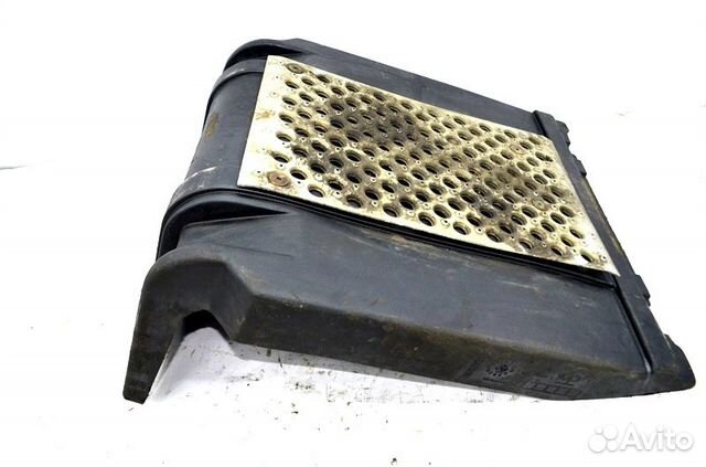 Крышка аккумуляторного ящика renault trucks Magnum