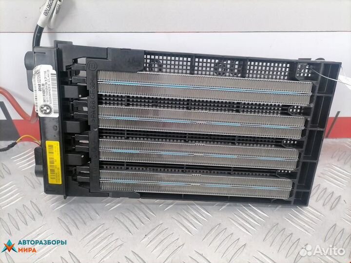 Радиатор отопителя (печки) BMW 5 F07/F10/F11 2011