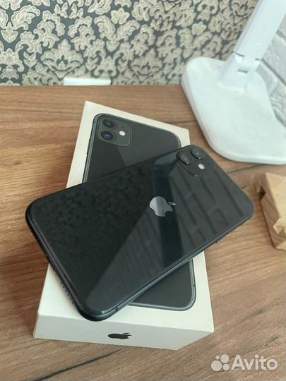iPhone 11, 128 ГБ