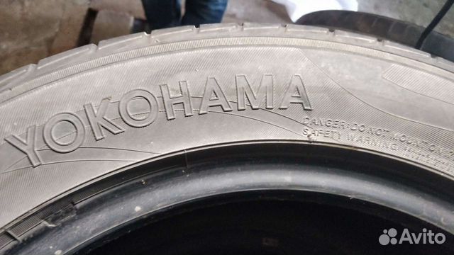 Yokohama 106ZS 235/55 R17