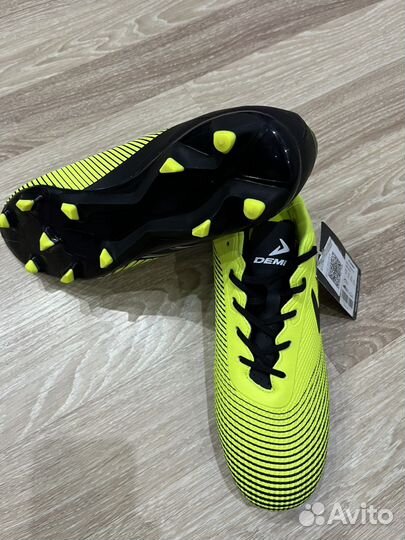 Футбольные бутсы новые