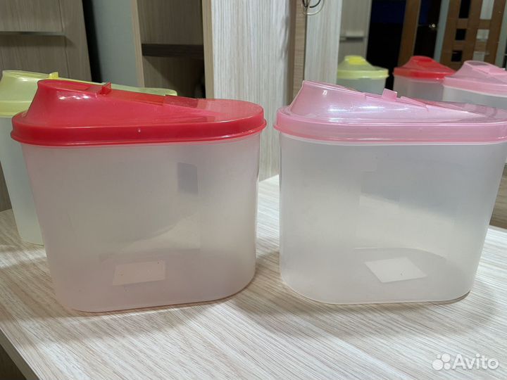 Емкости для сыпучих продуктов