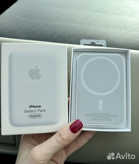 Беспроводное зарядное устройство iPhone MagSafe