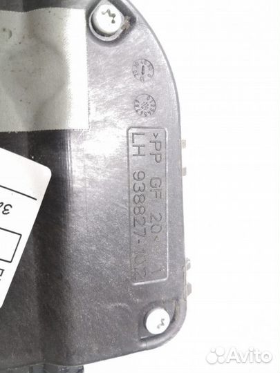 Замок двери задней левой Land Rover Discovery 5