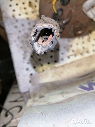 Насос топливный Kia Magentis