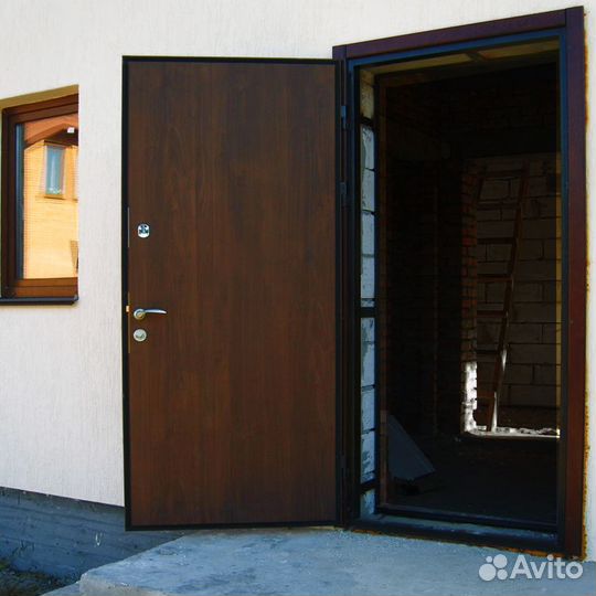 Дверь входная металлическая