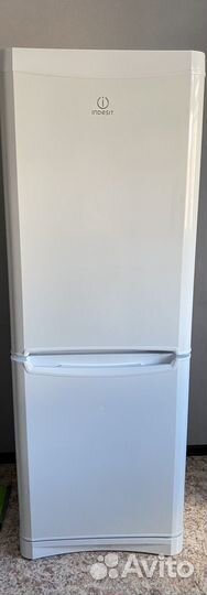 Холодильник бу indesit