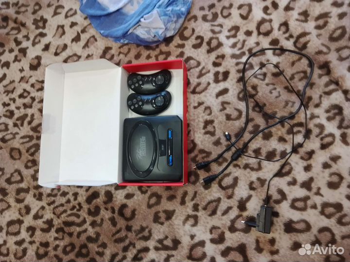 Игровая приставка