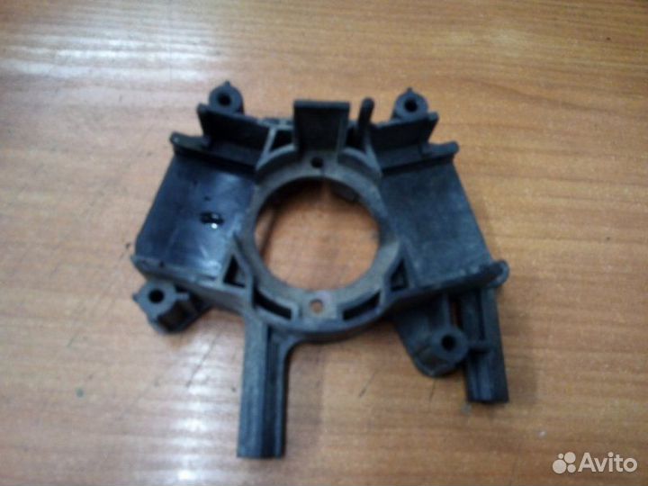 Кронштейн подрулевого переключателя Chevrolet