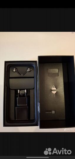 Samsung Galaxy S10e, 6/128 ГБ