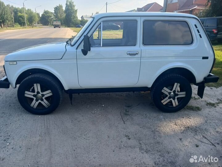 LADA 4x4 (Нива) 1.7 МТ, 1997, 83 000 км