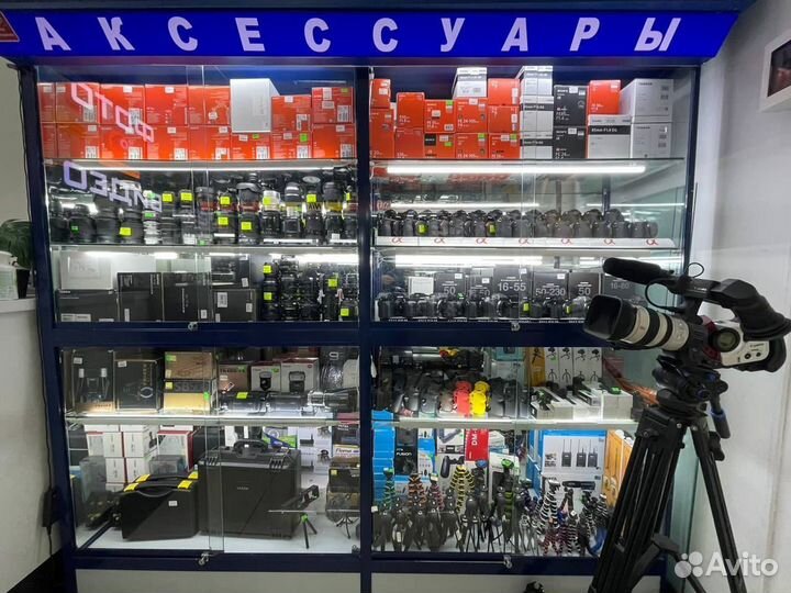 Фотоаппарат Canon EOS R10 Body Новый