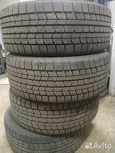 Dunlop Graspic DS3 215/55 R17