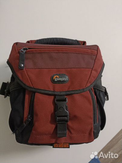 Nikon 3100 с объективом 18-140 mm