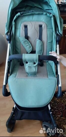 Прогулочная коляска