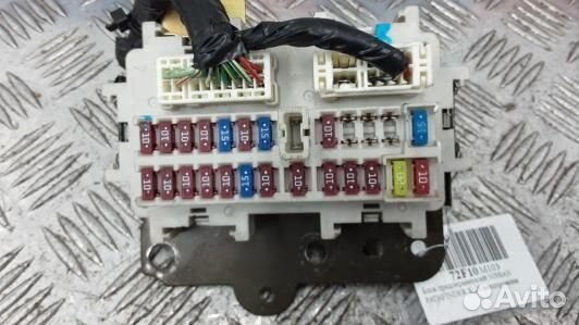 Блок предохранителей nissan pathfinder R51 (72F10M
