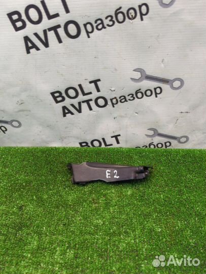 Уголок жабо Kia Sorento XM D4HB