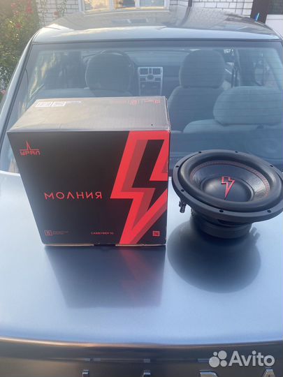 Сабвуфео Урал Молния 10