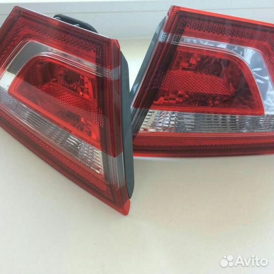 Задние стоп-фанари на Лада Веста