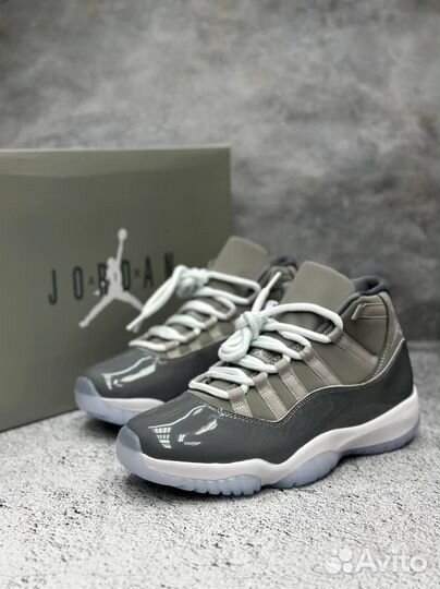 Air Jordan 11 Retro Cool Grey