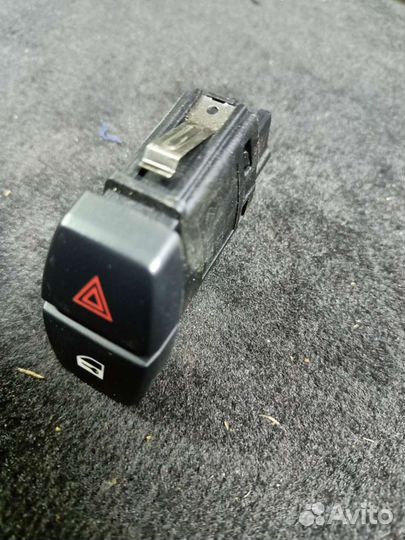 Кнопка аварийки BMW X3 F25