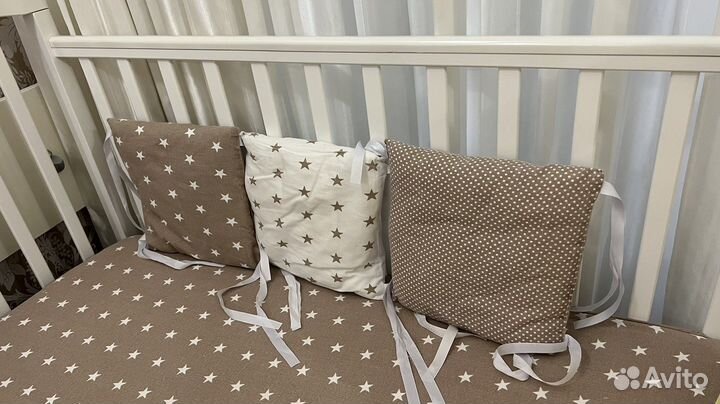 Бортики на детскую кроватку