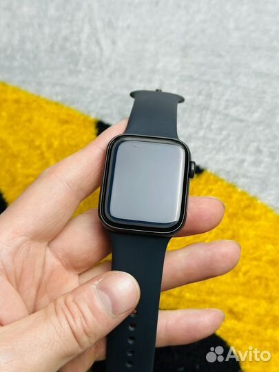 Часы apple watch se 44 mm
