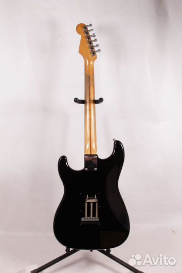 Squier By Fender Stratocaster Japan