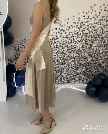 Платье женское 42 44