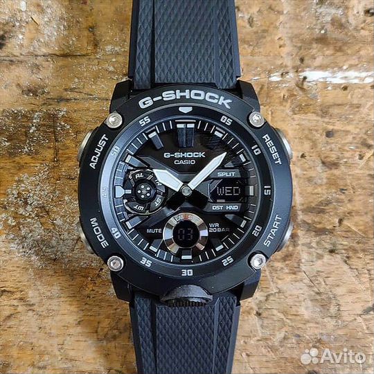 Часы Casio G-Shock GA-2000S-1A