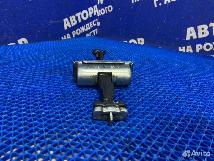 Ограничитель двери Ford Explorer внедорожник KX