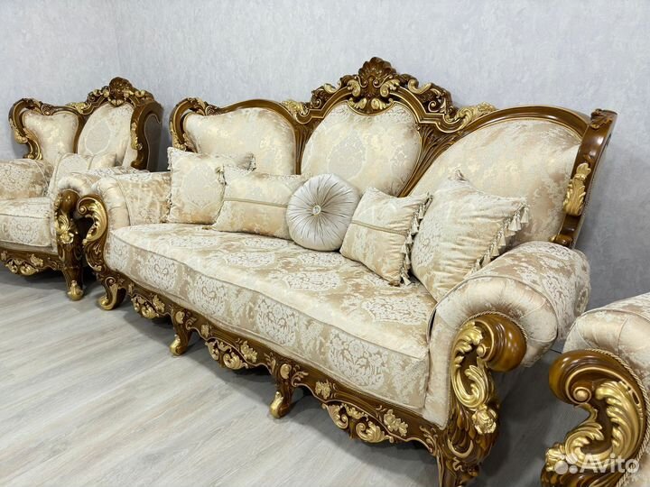 Мягкая мебель диваны и кресла новые