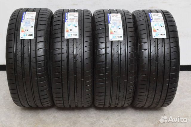 Michelin Pilot Sport 4 S 285/30 R20