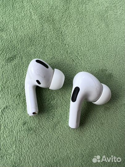 Беспроводные наушники apple airpods pro 1