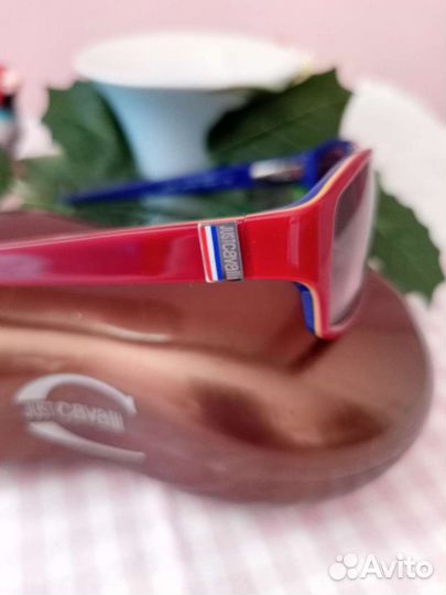 Солнцезащитные очки