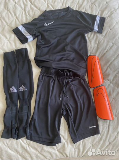 Детская футбольная форма