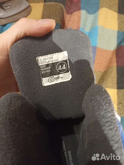 Хоккейные коньки strike 44 размер