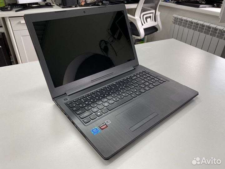 Ноутбук Lenovo ideapad
