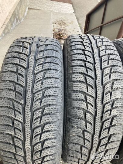 Bfgoodrich Winter T/A KSI 215/65 R16