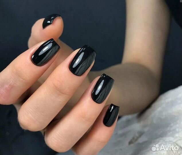 Маникюр и педикюр