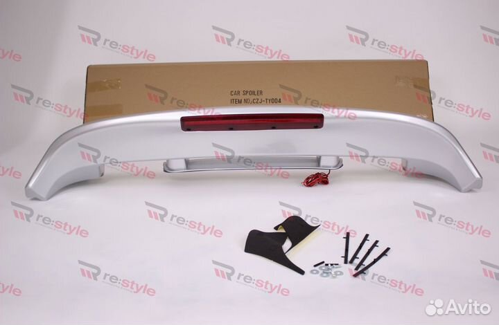 Спойлер Toyota Land Cruiser 100 U900