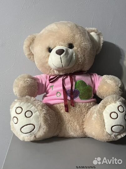Плюшевый медведь