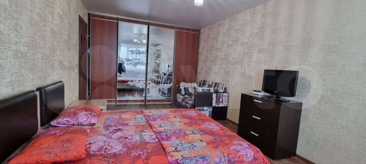 1-к. квартира, 42 м², 8/10 эт.