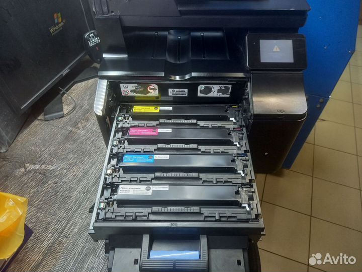 Мфу лазерное цветное hp LJ Color Pro 200 M276