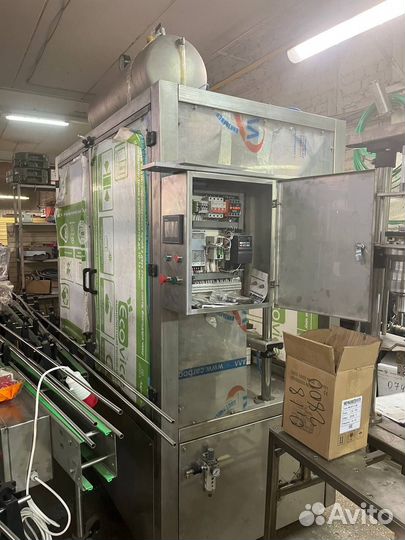 Линия розлива газ. воды (автомат 3000 б.ч.)