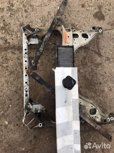 Передний подрамник bmw е90-92