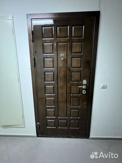 Дверь входная бу