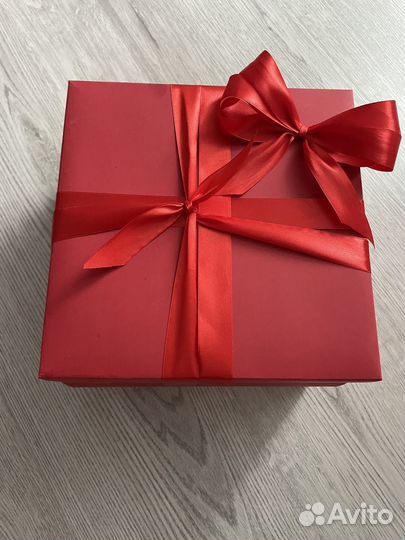 Коробка сюрприз из конфет сладкий подарок