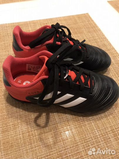 Футзалки Адидас новые